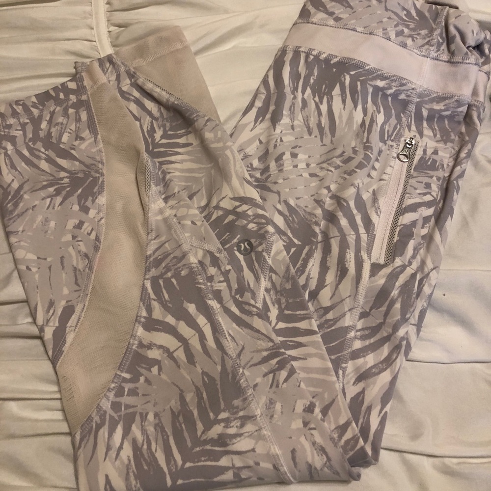 Lululemon leggings